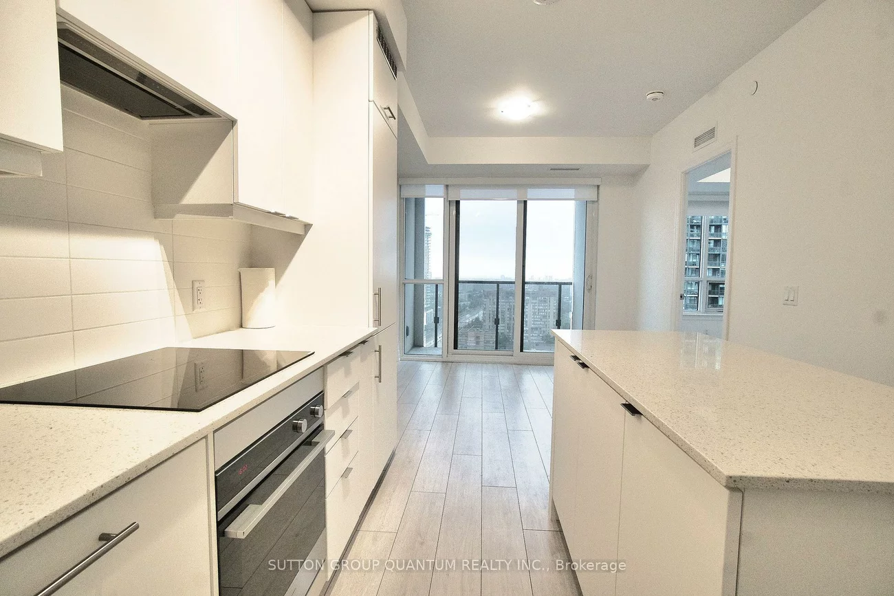 30, Elm, City Centre, Mississauga