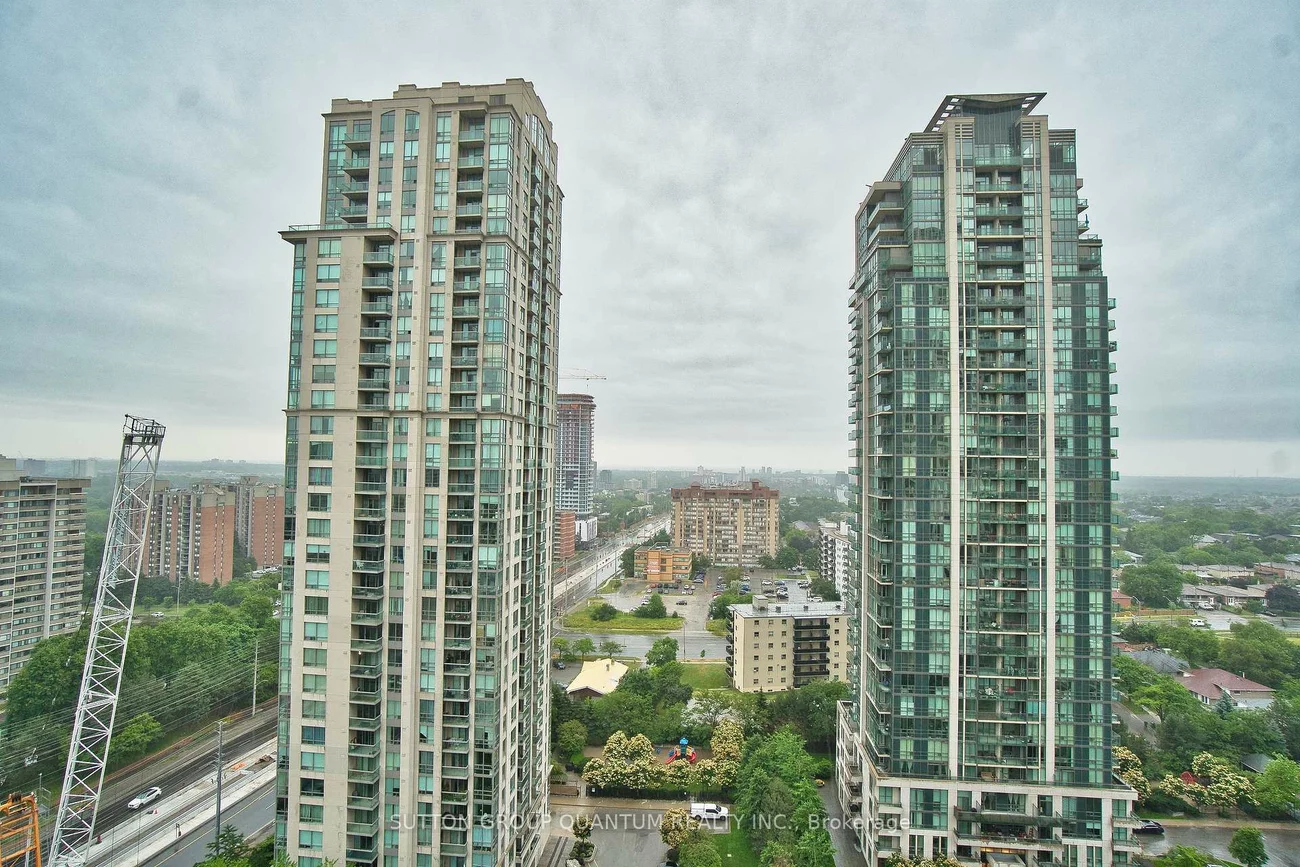 30, Elm, City Centre, Mississauga