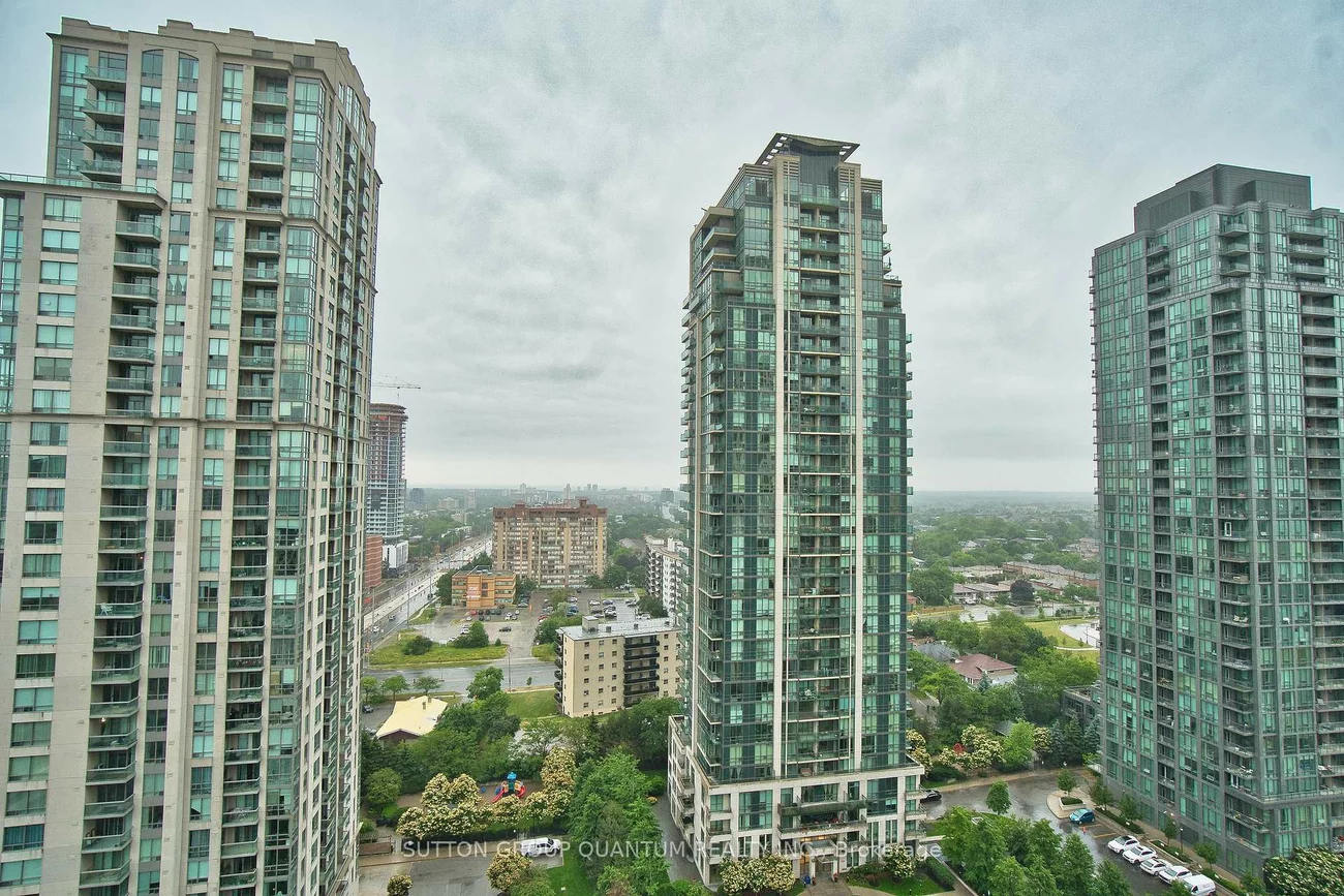 30, Elm, City Centre, Mississauga