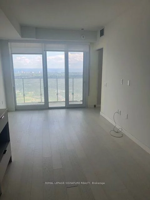 3883, Quartz, City Centre, Mississauga