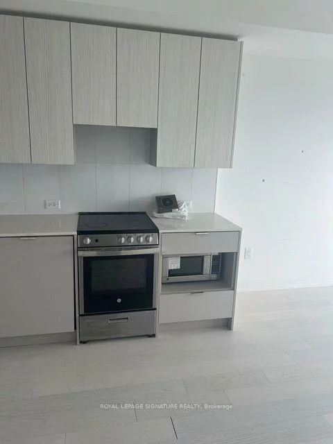 3883, Quartz, City Centre, Mississauga