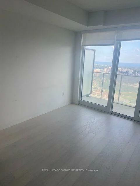 3883, Quartz, City Centre, Mississauga