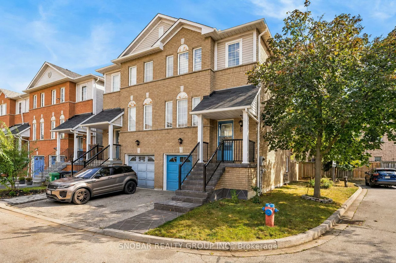 1480, Britannia, East Credit, Mississauga