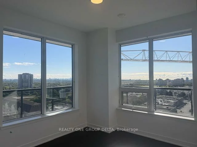5081, Hurontario, Hurontario, Mississauga