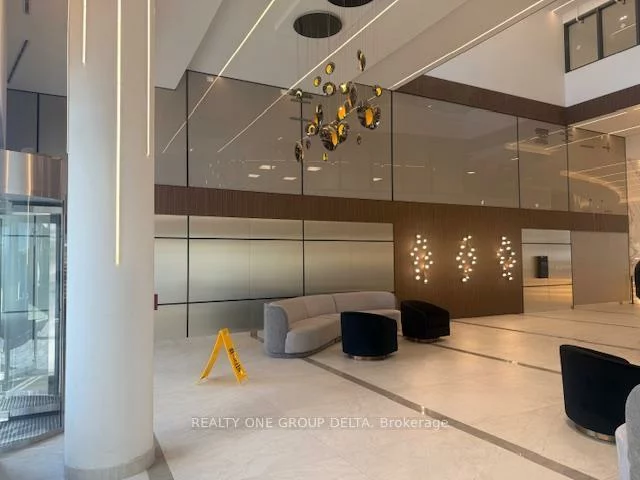 5081, Hurontario, Hurontario, Mississauga