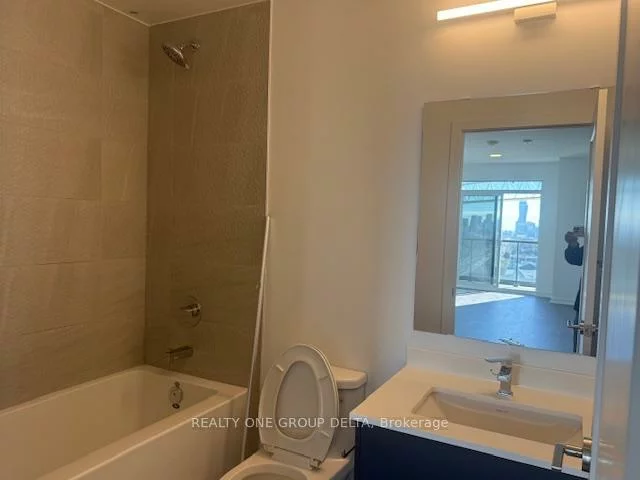 5081, Hurontario, Hurontario, Mississauga