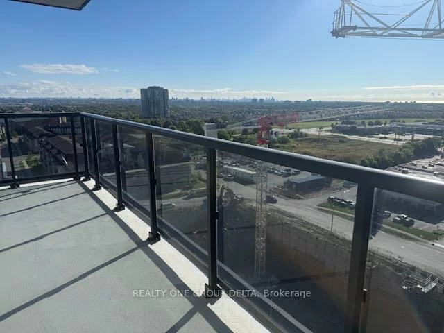 5081, Hurontario, Hurontario, Mississauga