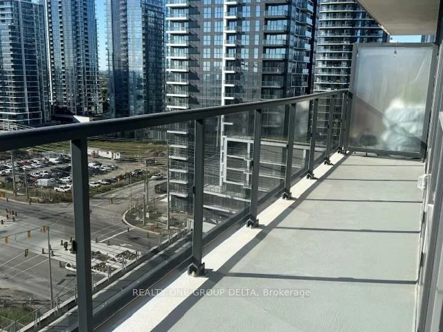 5081, Hurontario, Hurontario, Mississauga