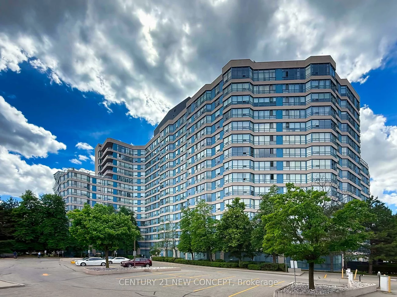 250, Webb, City Centre, Mississauga