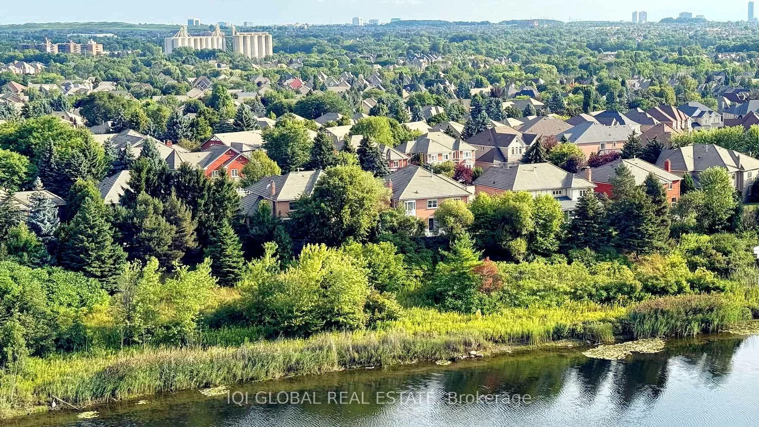 2485, Eglinton, Central Erin Mills, Mississauga