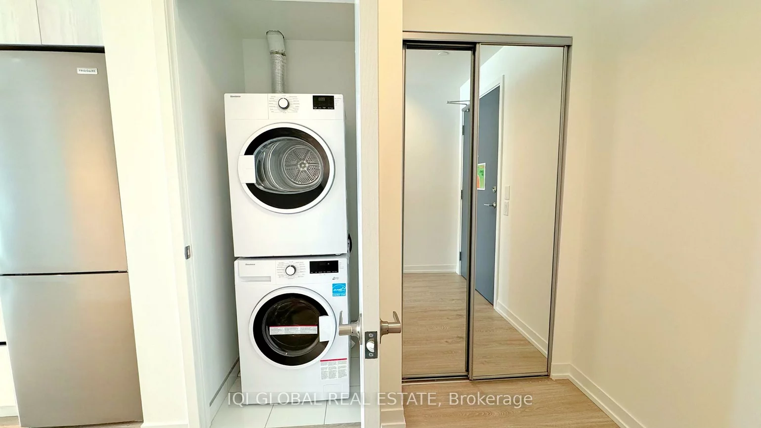 2485, Eglinton, Central Erin Mills, Mississauga