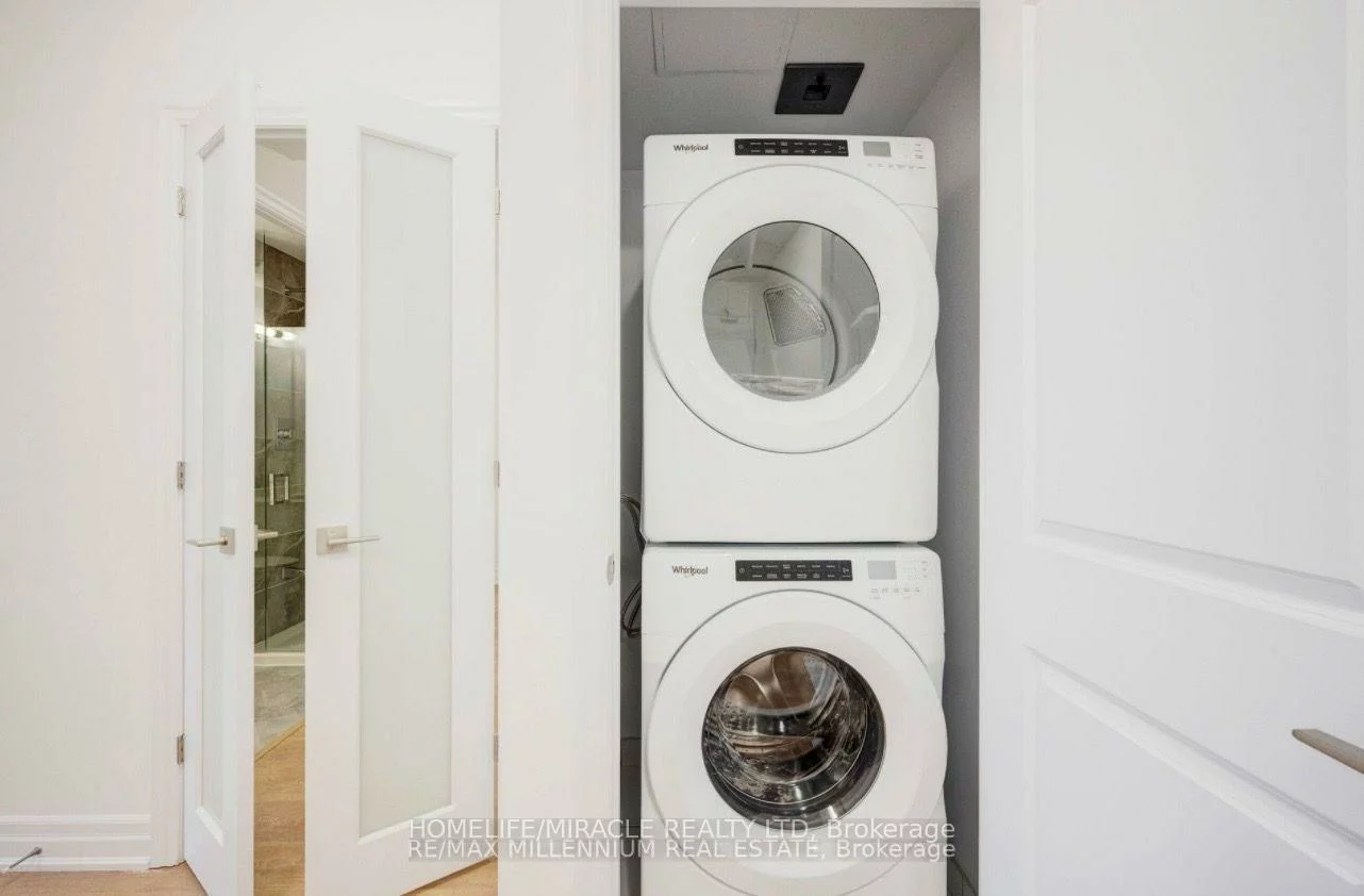 30, Elm, City Centre, Mississauga