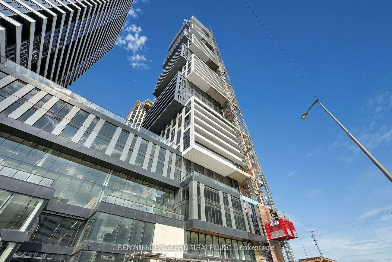 4015, The Exchange, City Centre, Mississauga