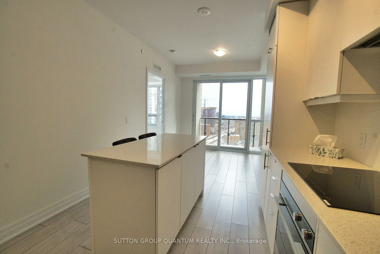 30, Elm, Fairview, Mississauga
