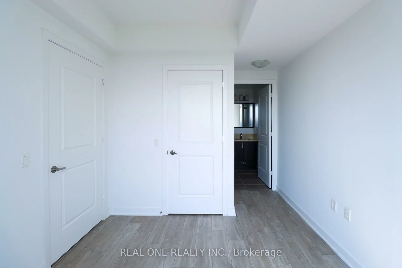 4699, Glen Erin, Central Erin Mills, Mississauga