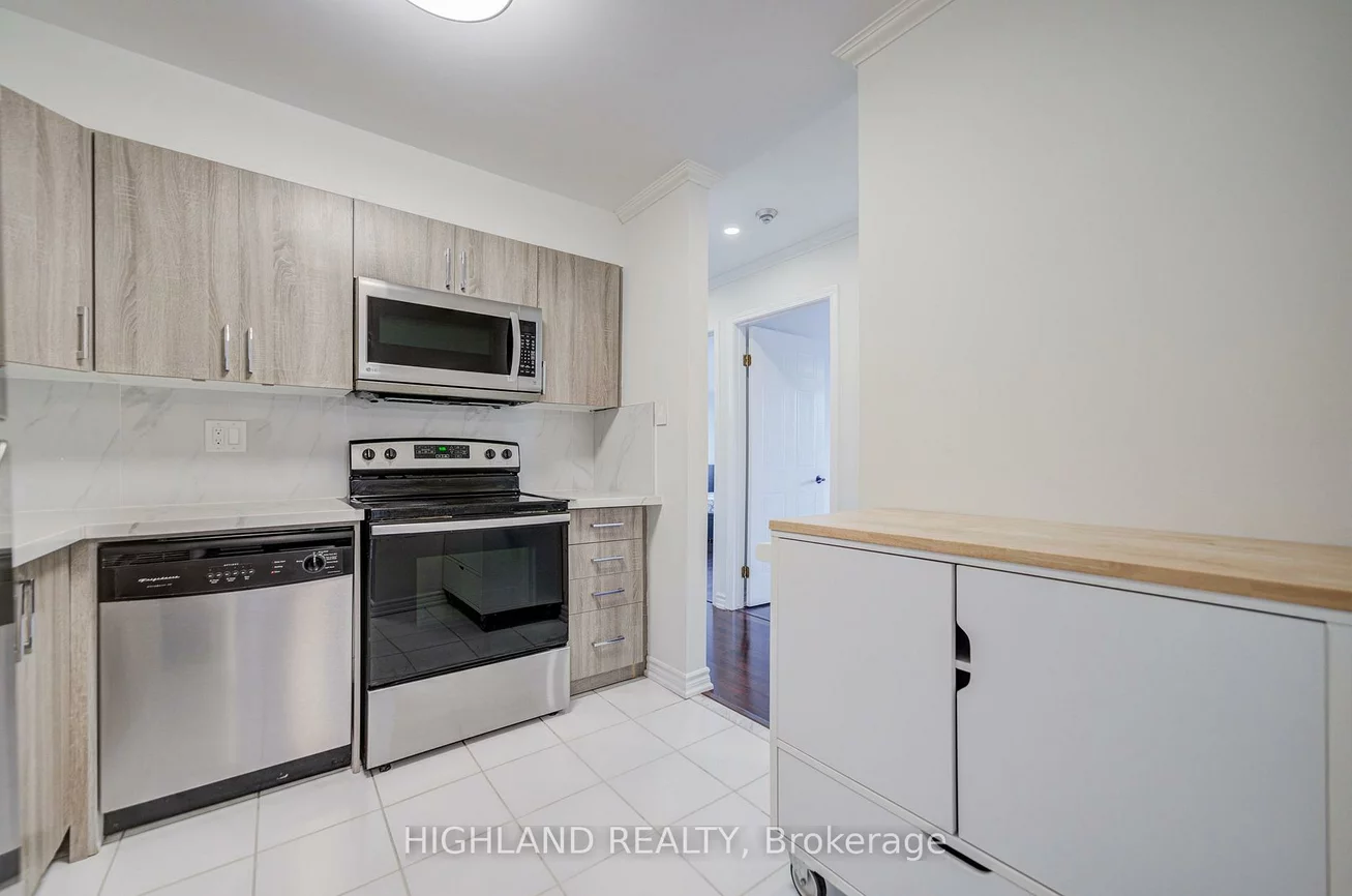 95, Trailwood, Hurontario, Mississauga