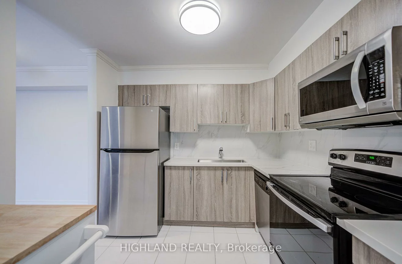 95, Trailwood, Hurontario, Mississauga