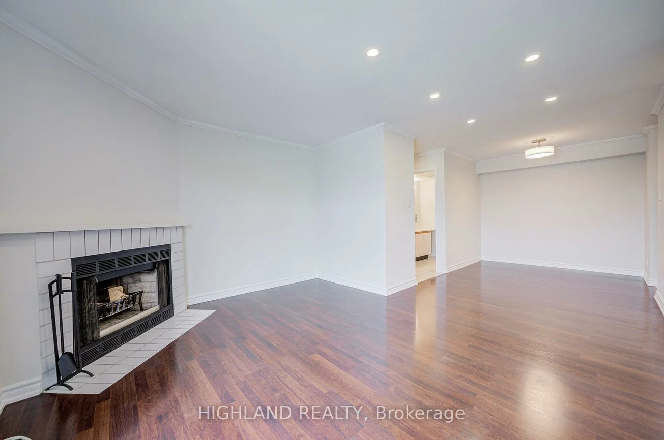 95, Trailwood, Hurontario, Mississauga