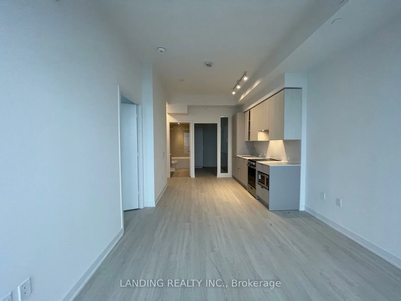 3883, Quartz, City Centre, Mississauga