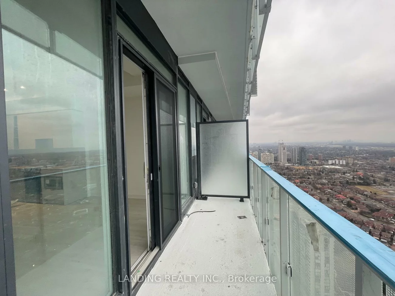 3883, Quartz, City Centre, Mississauga