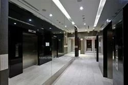 330, Burnhamthorpe, City Centre, Mississauga
