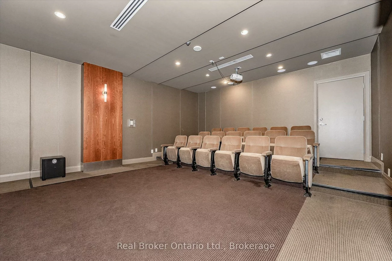 4090, Living Arts, City Centre, Mississauga
