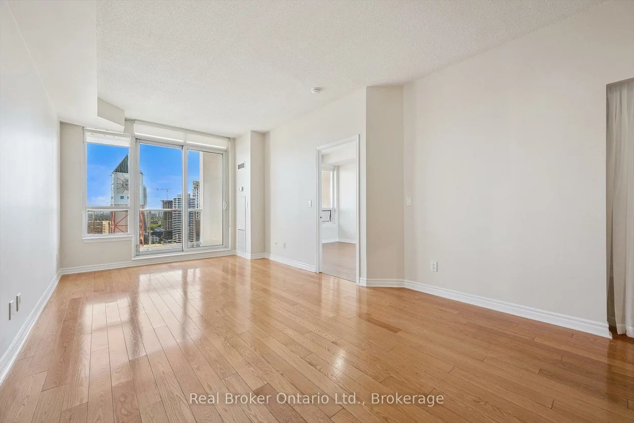 4090, Living Arts, City Centre, Mississauga