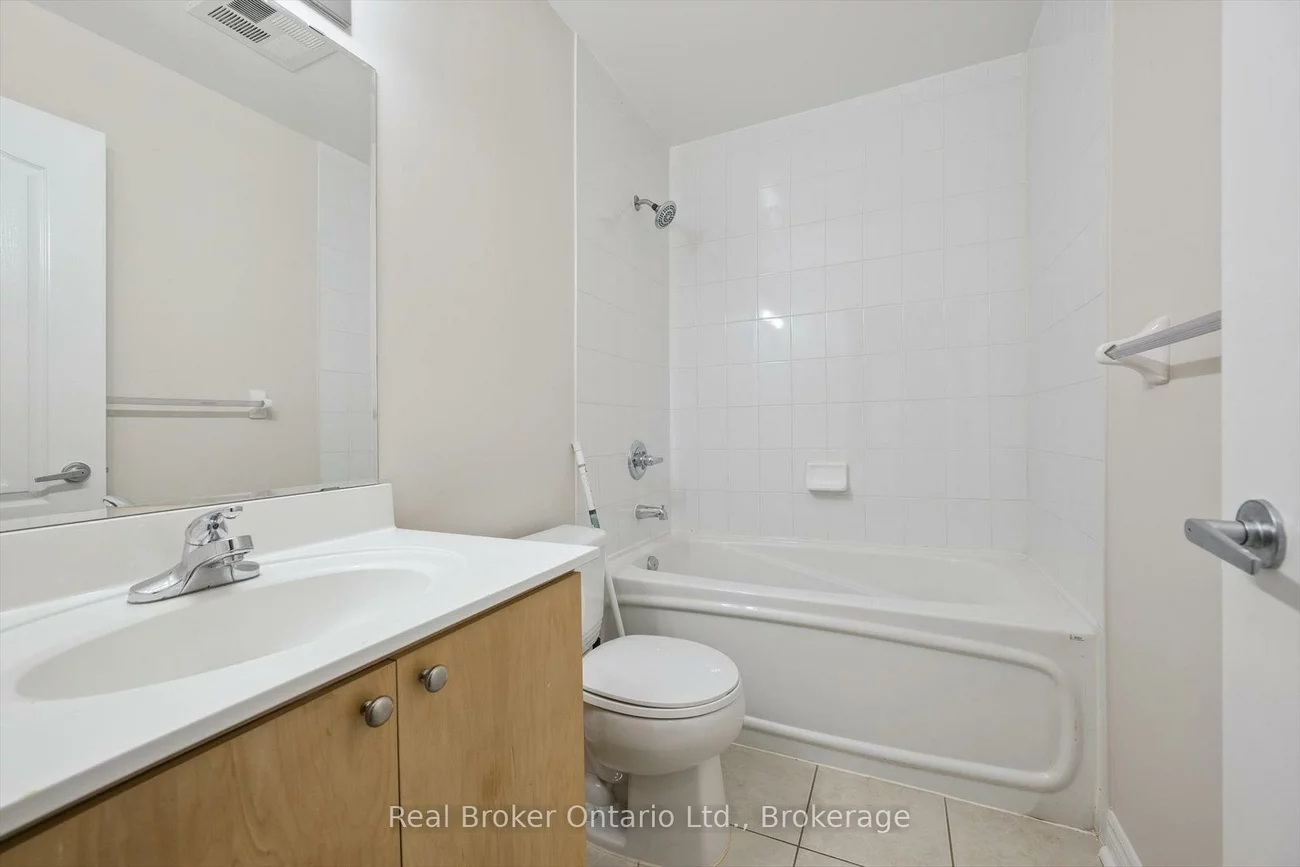 4090, Living Arts, City Centre, Mississauga