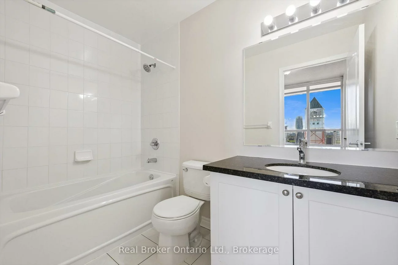4090, Living Arts, City Centre, Mississauga