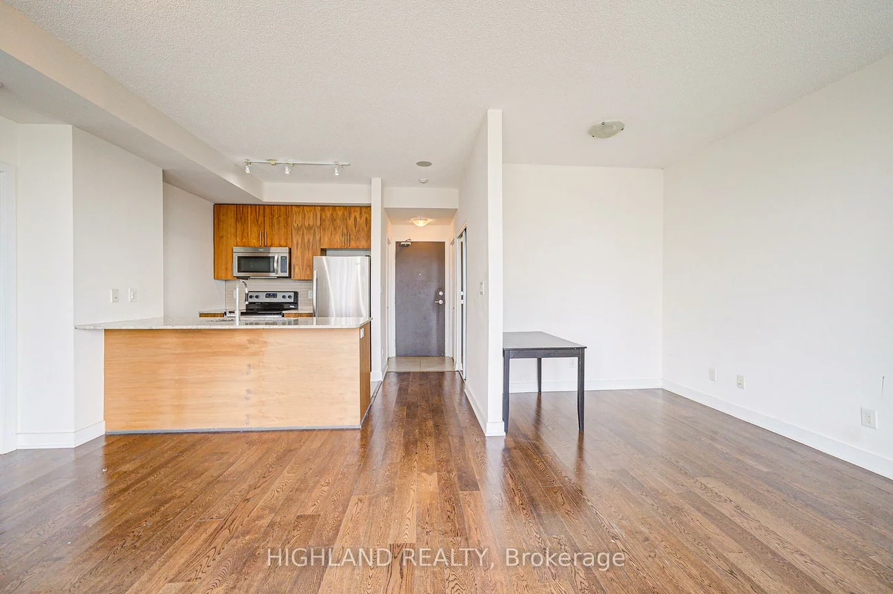 4099, Brickstone, City Centre, Mississauga