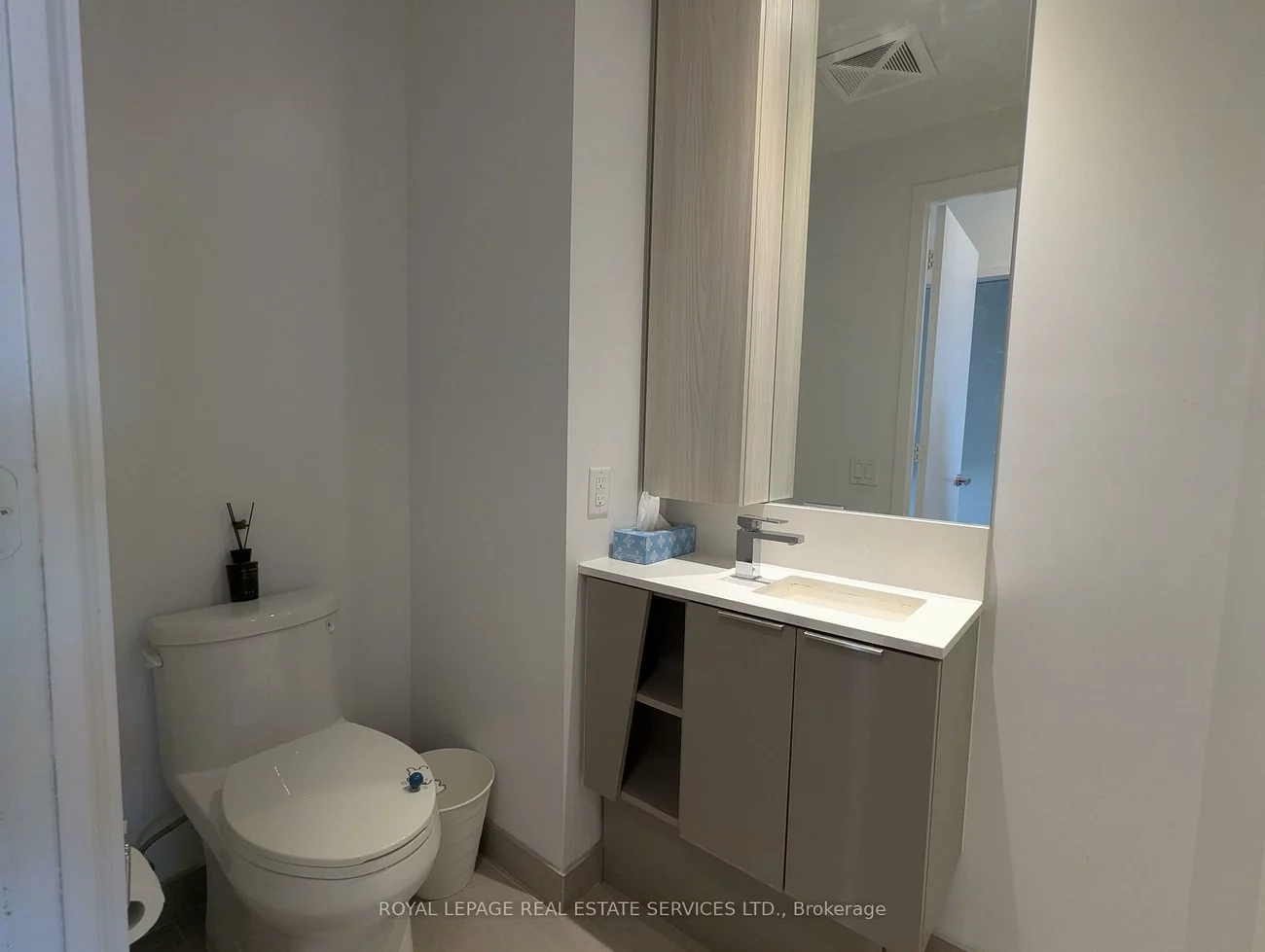 3900, Confederation, City Centre, Mississauga