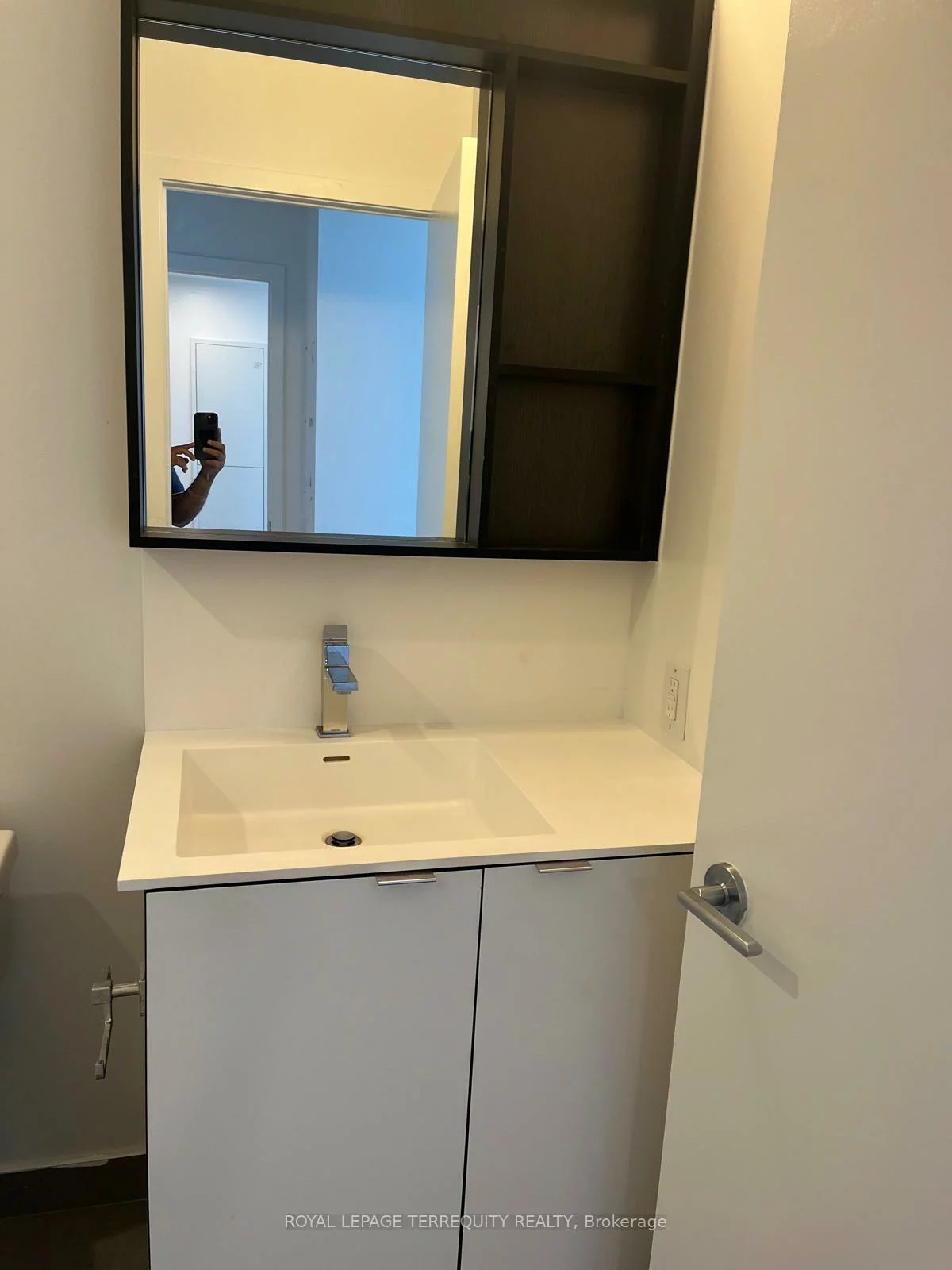 4065, Confederation, City Centre, Mississauga