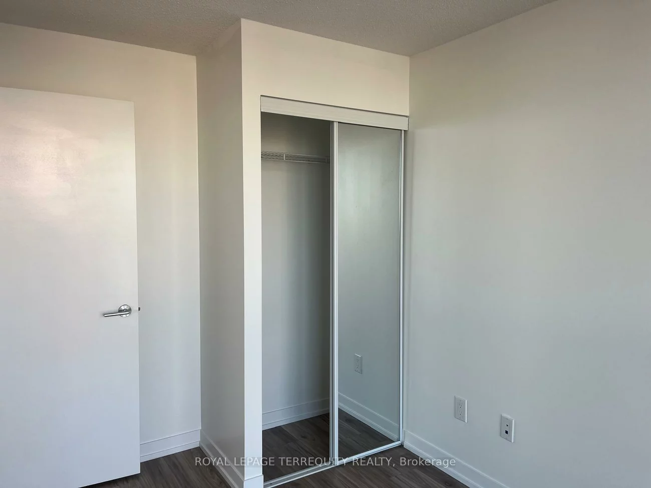 4065, Confederation, City Centre, Mississauga