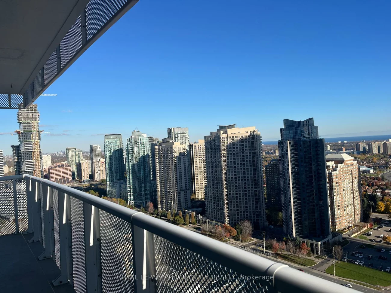 4065, Confederation, City Centre, Mississauga