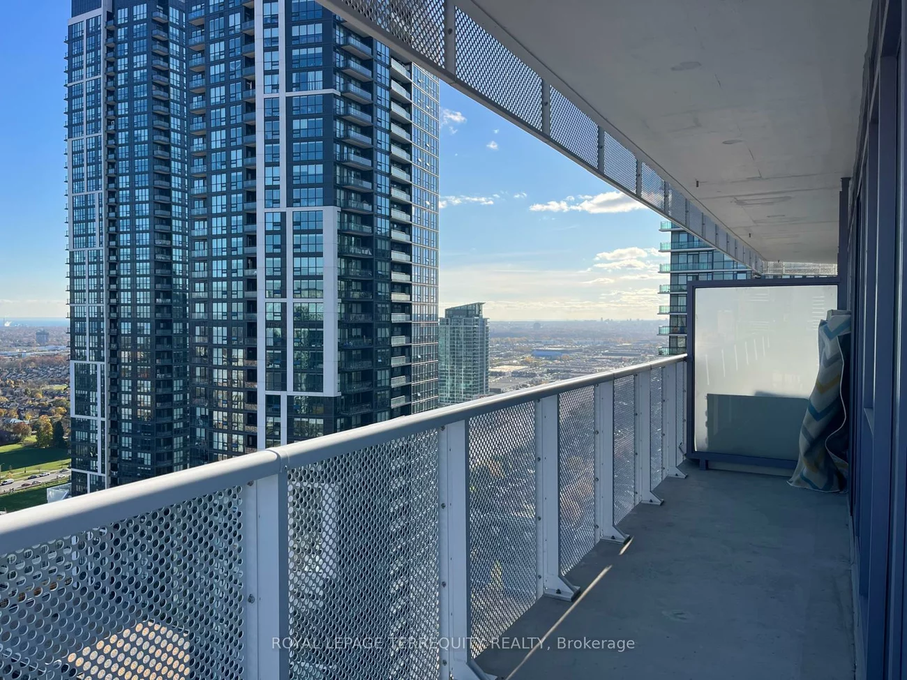 4065, Confederation, City Centre, Mississauga