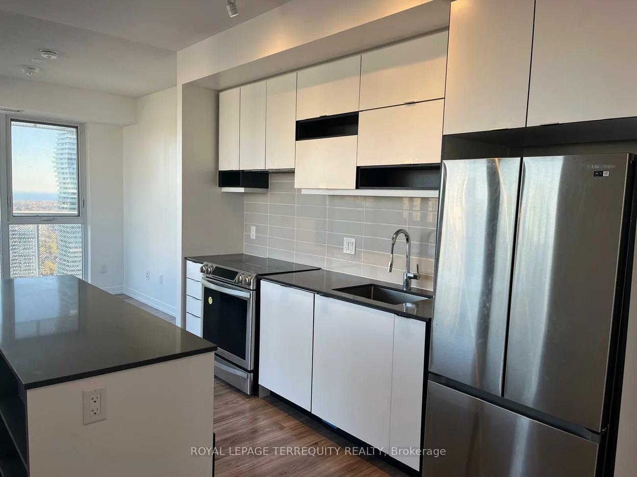4065, Confederation, City Centre, Mississauga