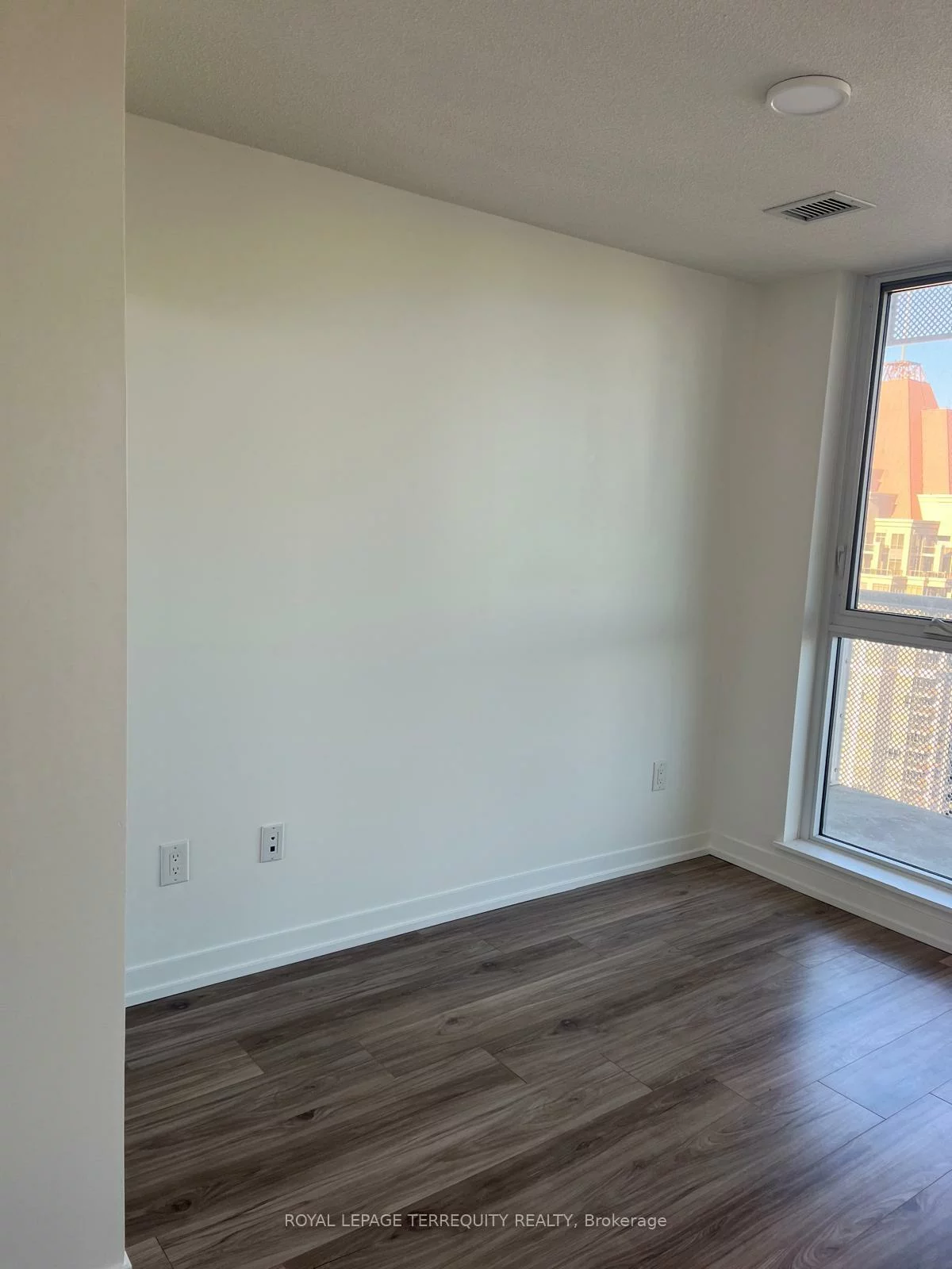 4065, Confederation, City Centre, Mississauga