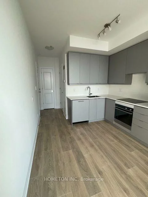 36, Elm, City Centre, Mississauga