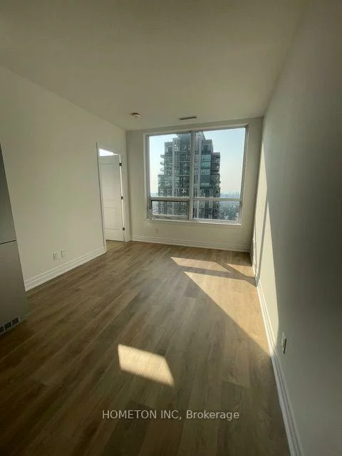36, Elm, City Centre, Mississauga