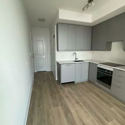 36, Elm, City Centre, Mississauga