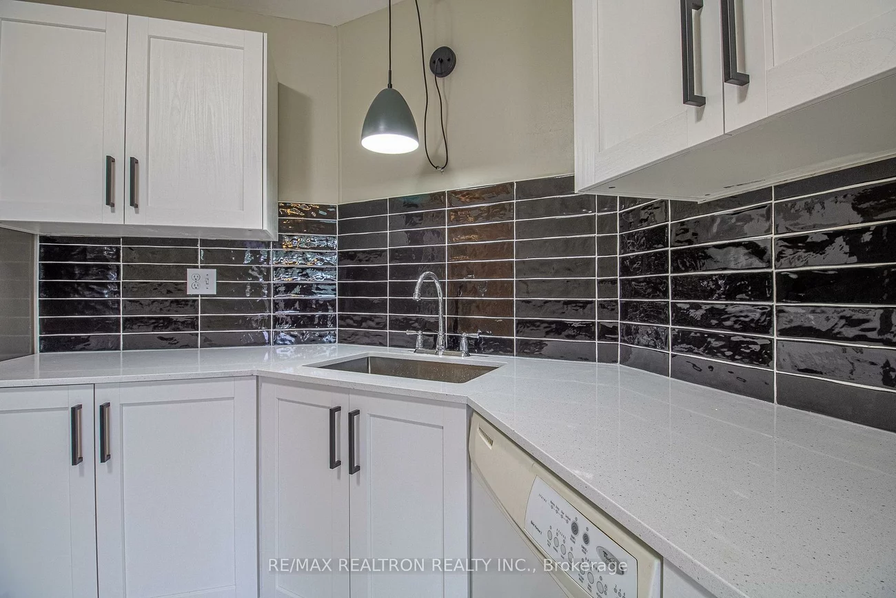 2035, South  Millway, Erin Mills, Mississauga