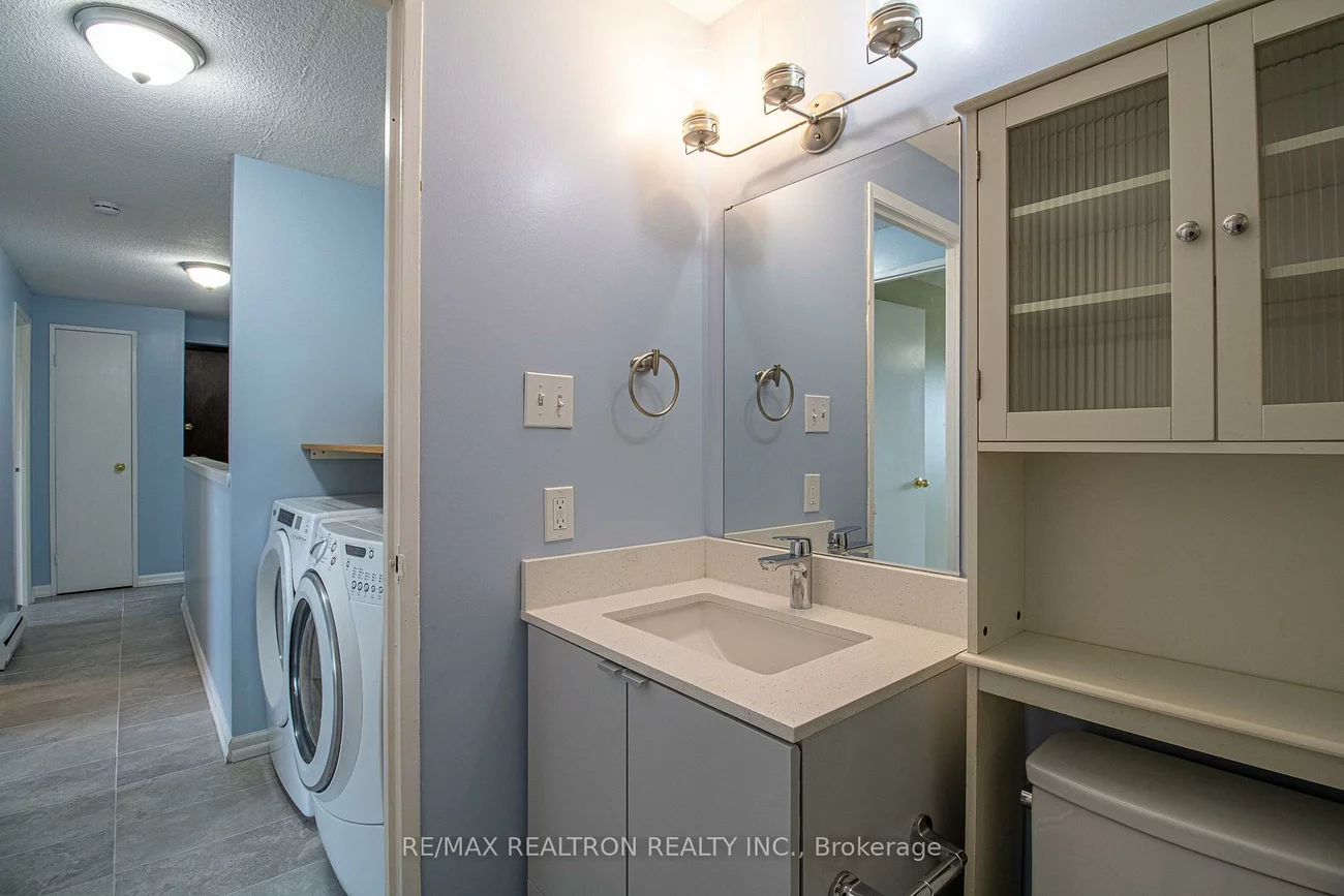 2035, South  Millway, Erin Mills, Mississauga