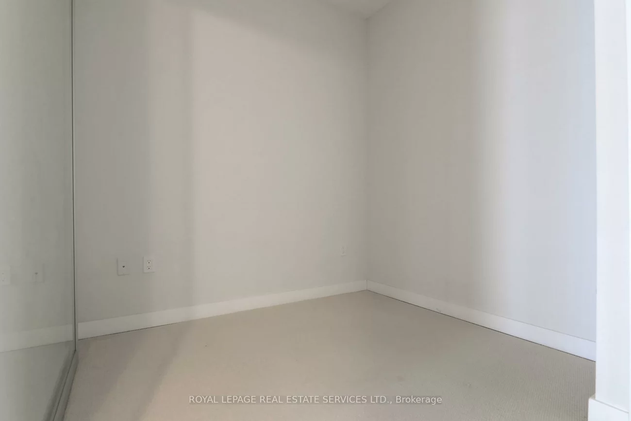 4055, Parkside Village, Creditview, Mississauga