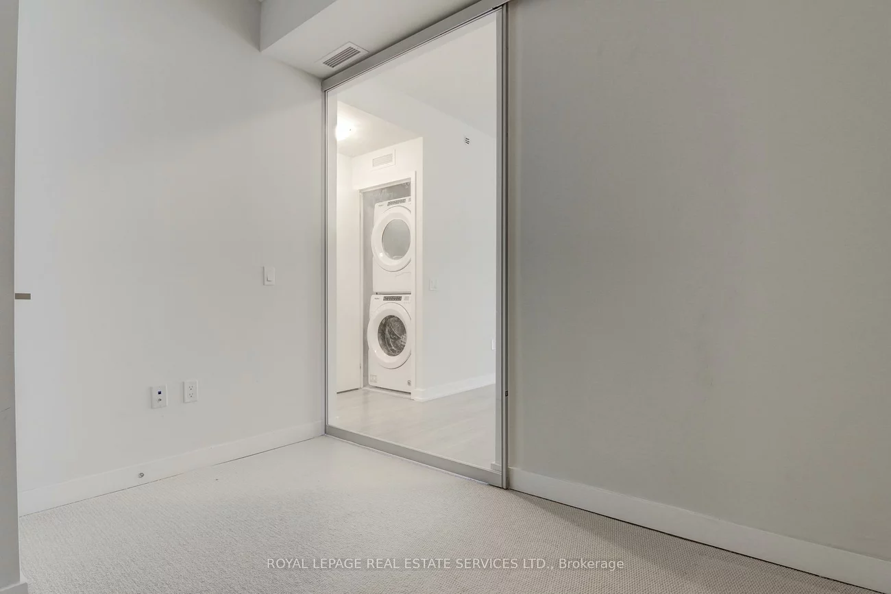 4055, Parkside Village, Creditview, Mississauga