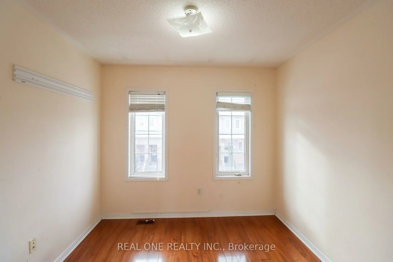 4950, Albina, Hurontario, Mississauga