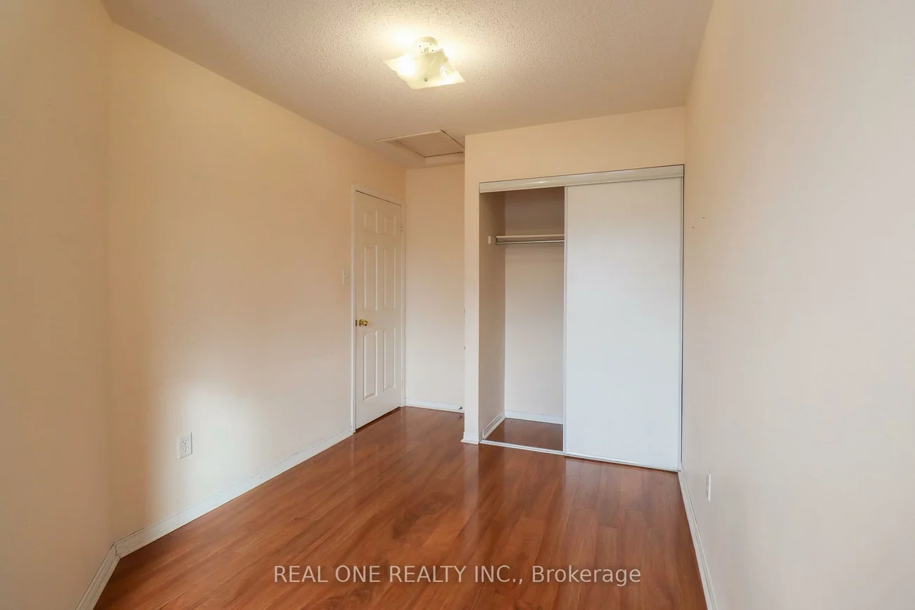 4950, Albina, Hurontario, Mississauga