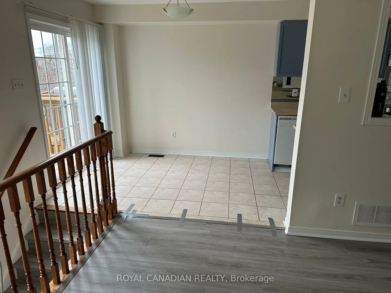 525, Novo Star, Meadowvale Village, Mississauga