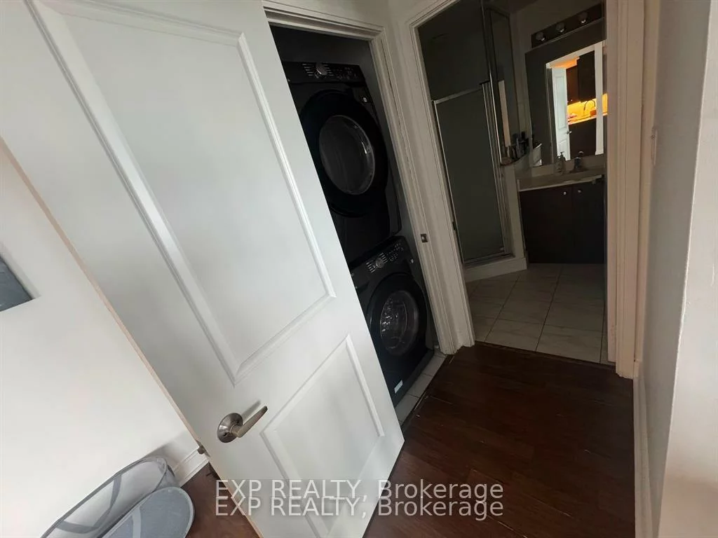60, Absolute, City Centre, Mississauga