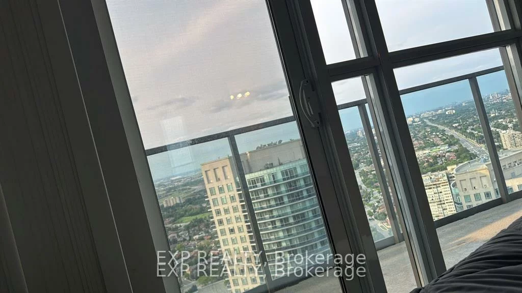 60, Absolute, City Centre, Mississauga