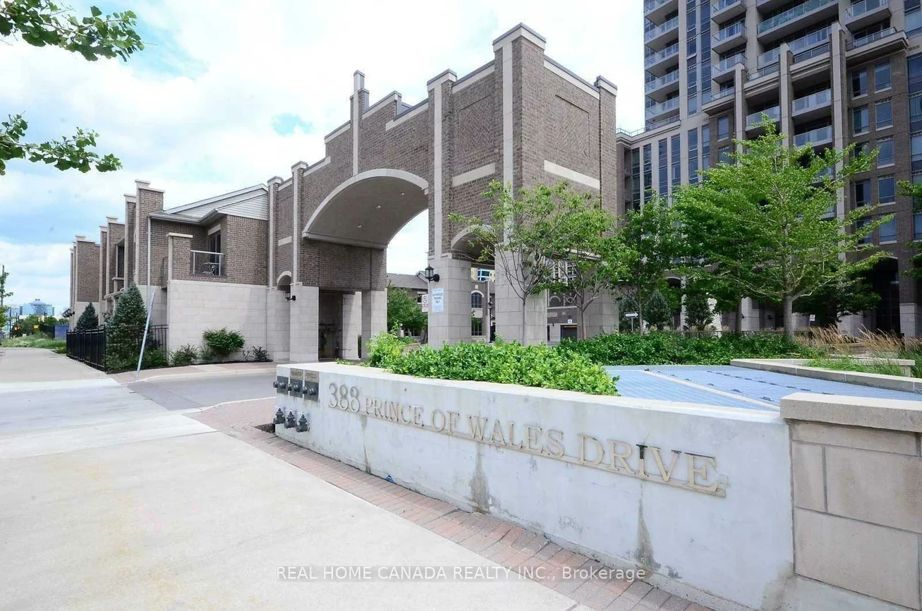 388, Prince Of Wales, City Centre, Mississauga